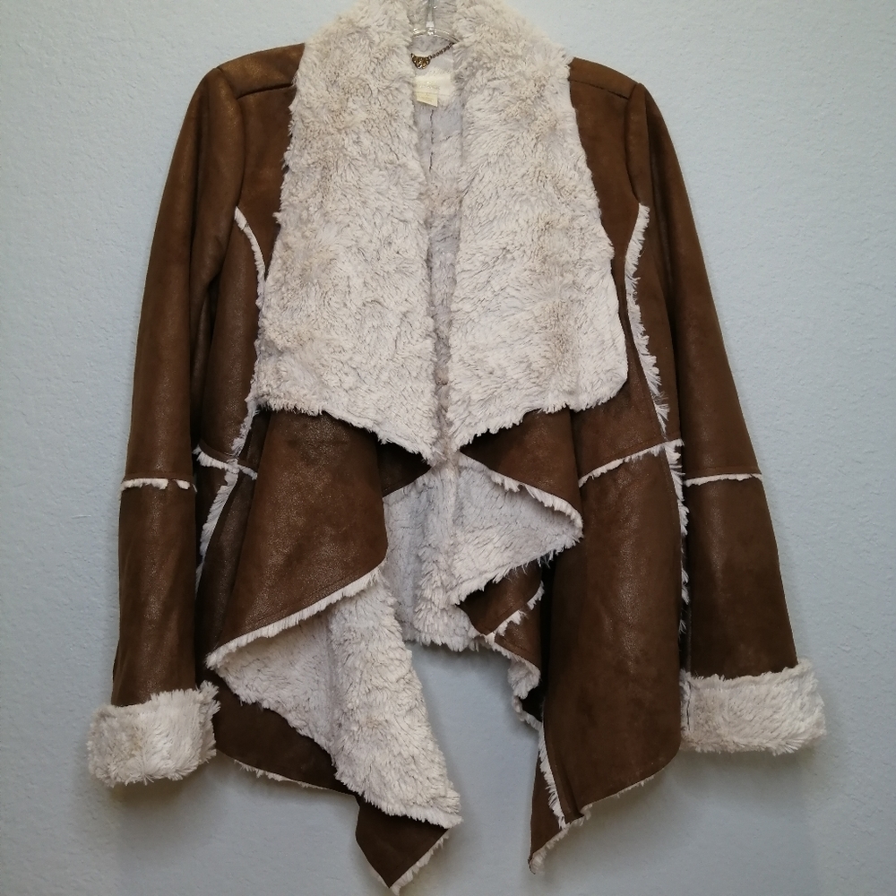 McGinn Exclusively Faux Leather Fur Draped Open Front Jacket Brown - Size S